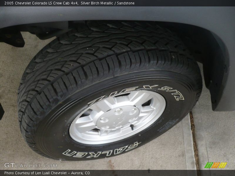 Silver Birch Metallic / Sandstone 2005 Chevrolet Colorado LS Crew Cab 4x4