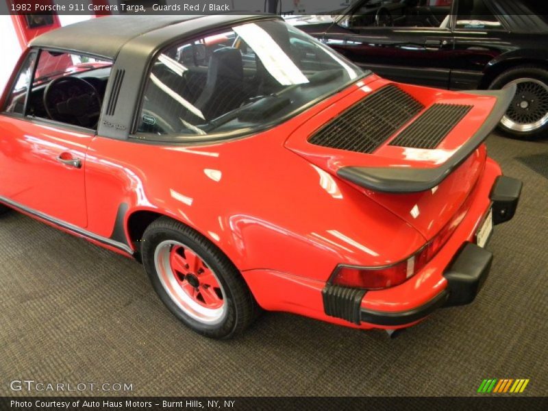 Guards Red / Black 1982 Porsche 911 Carrera Targa