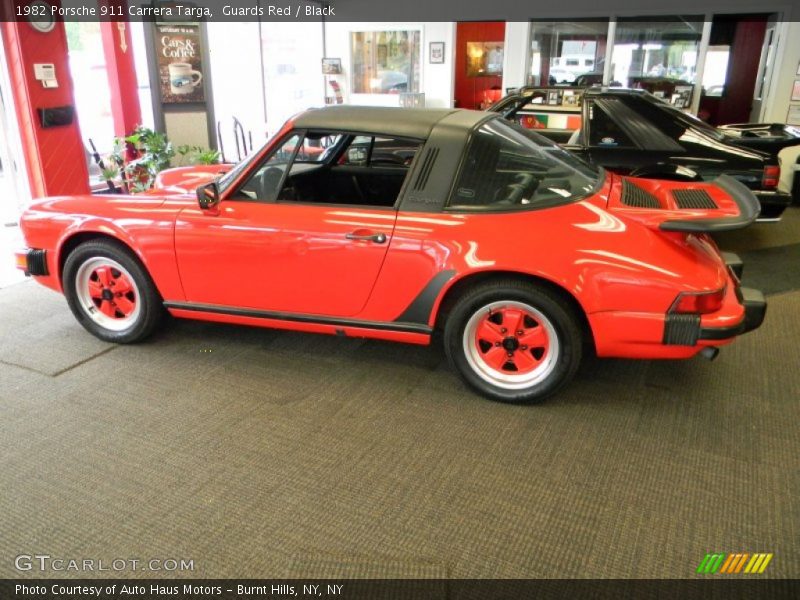 Guards Red / Black 1982 Porsche 911 Carrera Targa