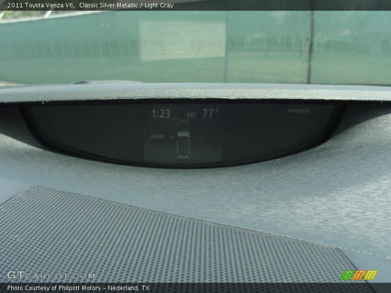 Classic Silver Metallic / Light Gray 2011 Toyota Venza V6