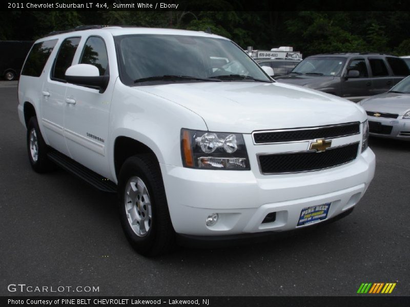 Summit White / Ebony 2011 Chevrolet Suburban LT 4x4