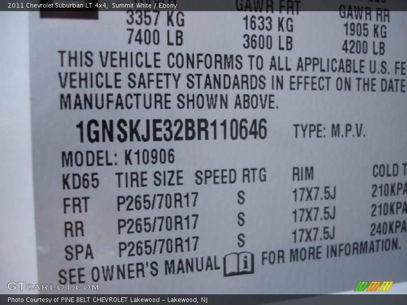 Summit White / Ebony 2011 Chevrolet Suburban LT 4x4