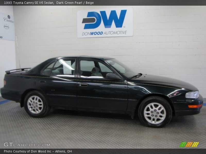 Dark Green Pearl / Beige 1993 Toyota Camry SE V6 Sedan