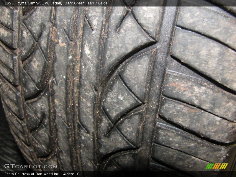 Dark Green Pearl / Beige 1993 Toyota Camry SE V6 Sedan