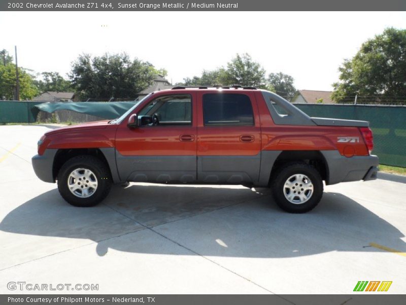 Sunset Orange Metallic / Medium Neutral 2002 Chevrolet Avalanche Z71 4x4