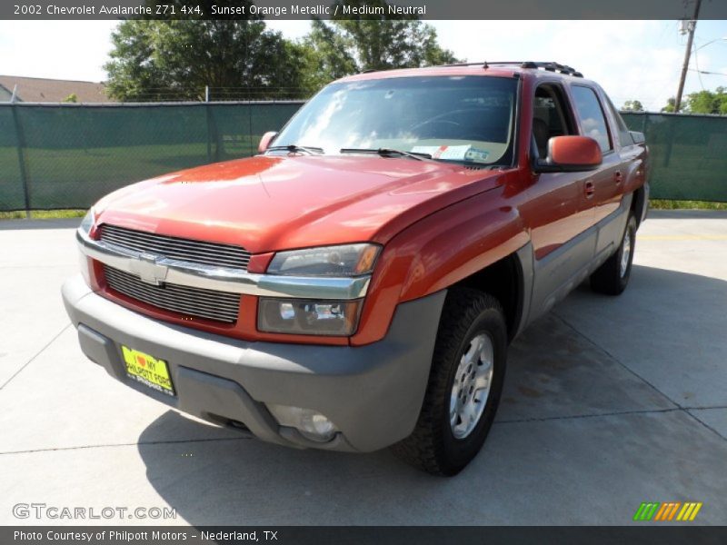 Sunset Orange Metallic / Medium Neutral 2002 Chevrolet Avalanche Z71 4x4