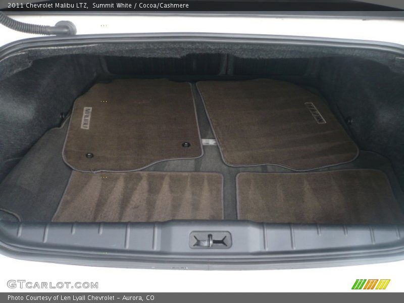 Summit White / Cocoa/Cashmere 2011 Chevrolet Malibu LTZ