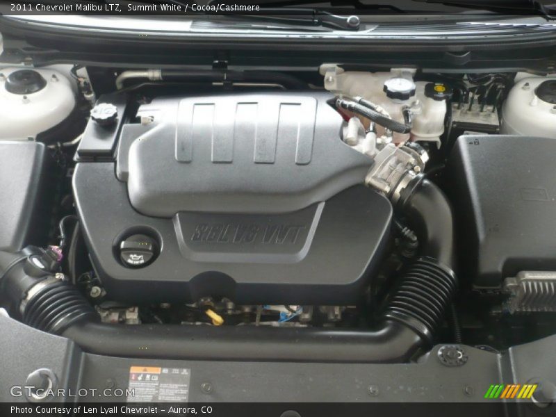 Summit White / Cocoa/Cashmere 2011 Chevrolet Malibu LTZ