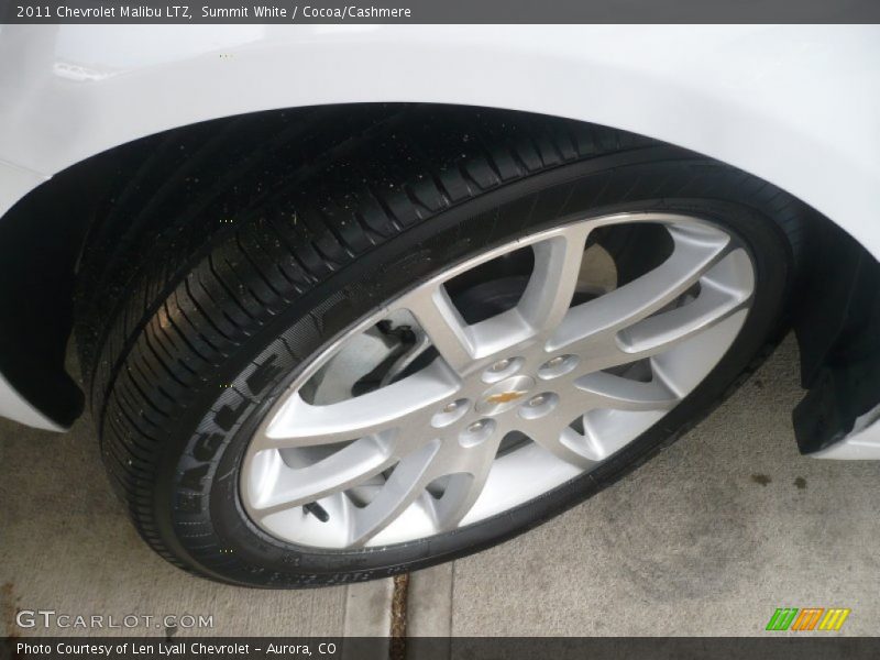 Summit White / Cocoa/Cashmere 2011 Chevrolet Malibu LTZ
