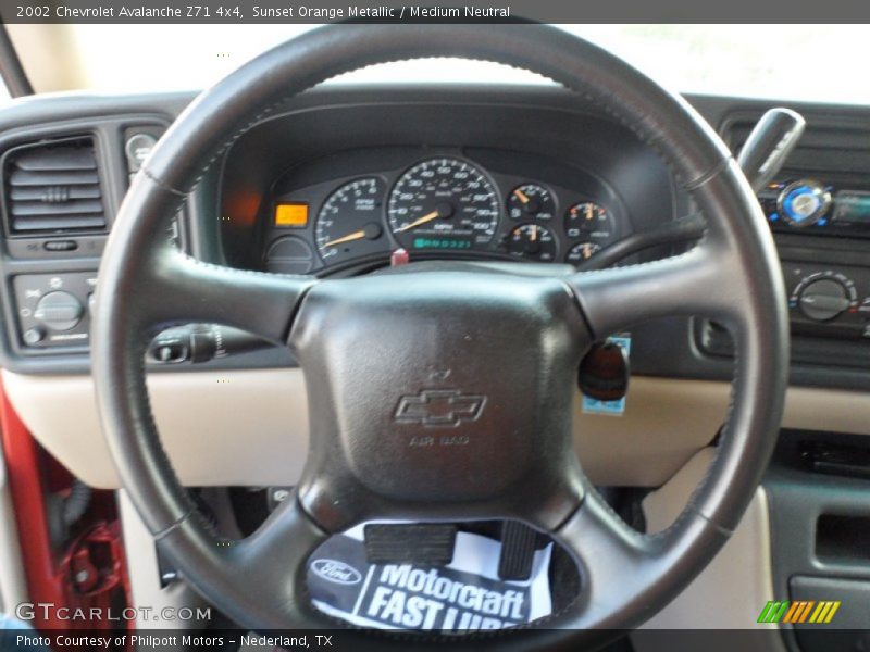 Sunset Orange Metallic / Medium Neutral 2002 Chevrolet Avalanche Z71 4x4