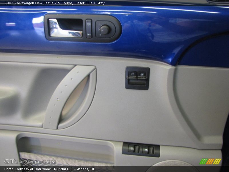 Laser Blue / Grey 2007 Volkswagen New Beetle 2.5 Coupe