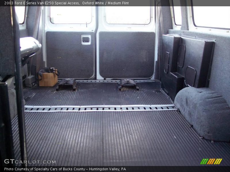 Oxford White / Medium Flint 2003 Ford E Series Van E250 Special Access