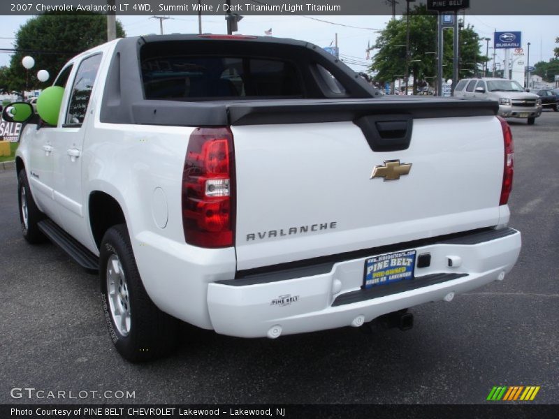 Summit White / Dark Titanium/Light Titanium 2007 Chevrolet Avalanche LT 4WD
