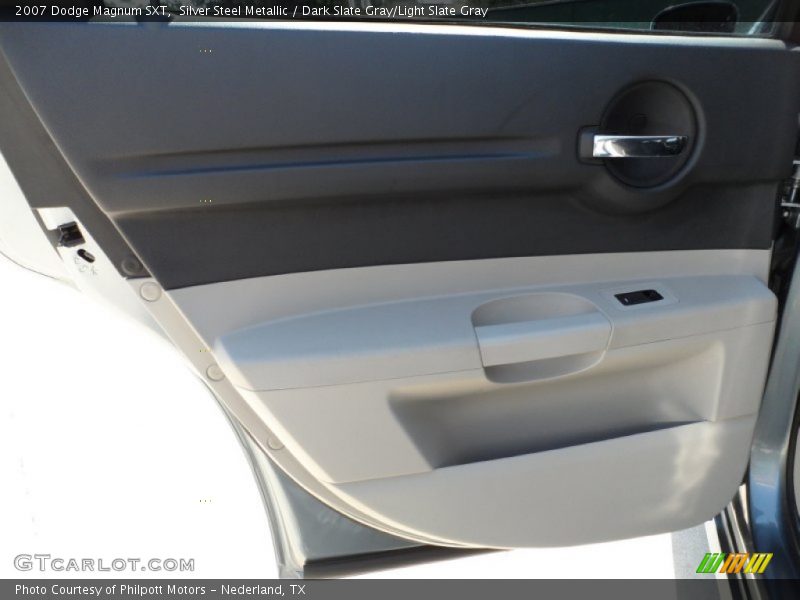 Silver Steel Metallic / Dark Slate Gray/Light Slate Gray 2007 Dodge Magnum SXT