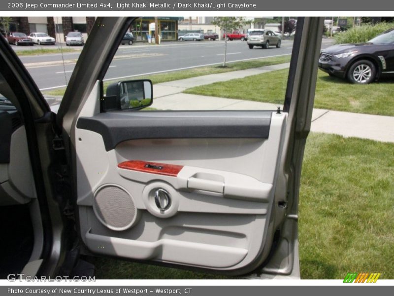 Light Khaki Metallic / Dark Khaki/Light Graystone 2006 Jeep Commander Limited 4x4