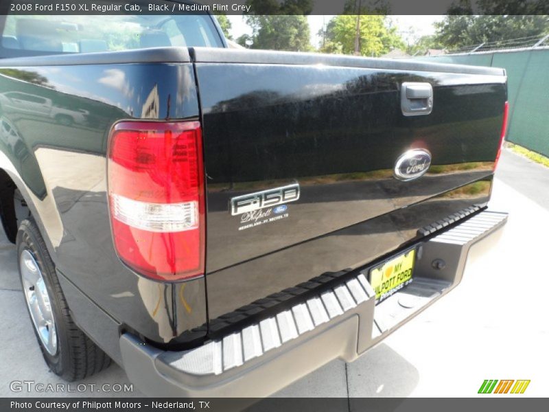 Black / Medium Flint Grey 2008 Ford F150 XL Regular Cab