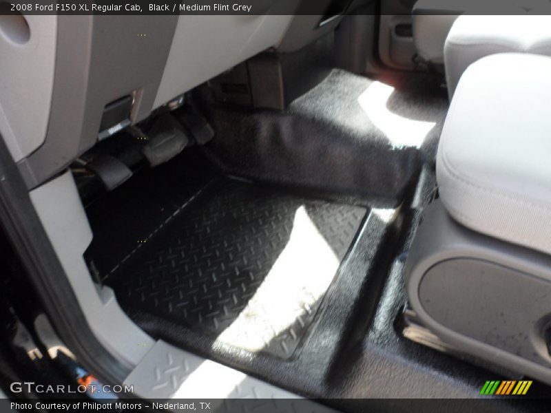 Black / Medium Flint Grey 2008 Ford F150 XL Regular Cab