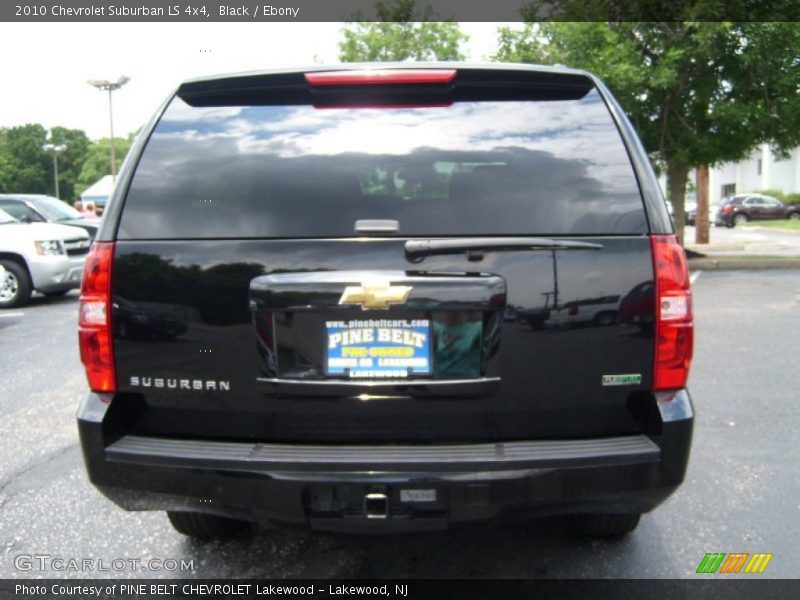 Black / Ebony 2010 Chevrolet Suburban LS 4x4