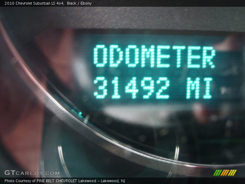 Black / Ebony 2010 Chevrolet Suburban LS 4x4