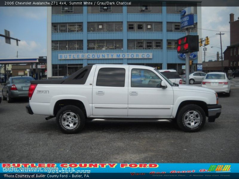 Summit White / Gray/Dark Charcoal 2006 Chevrolet Avalanche Z71 4x4