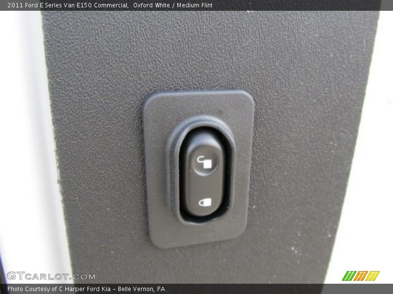 Oxford White / Medium Flint 2011 Ford E Series Van E150 Commercial
