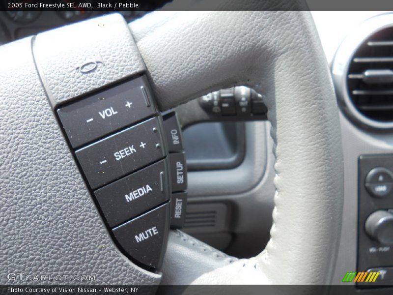Black / Pebble 2005 Ford Freestyle SEL AWD