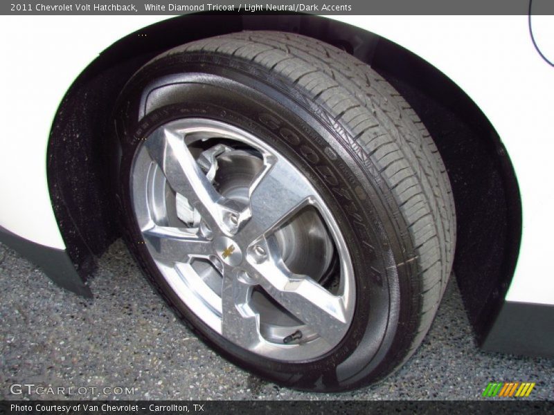  2011 Volt Hatchback Wheel