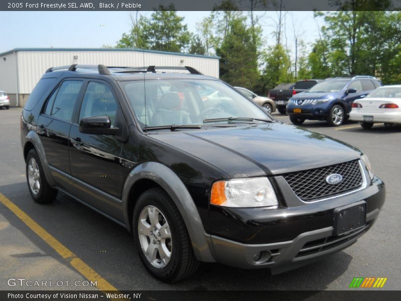 Black / Pebble 2005 Ford Freestyle SEL AWD