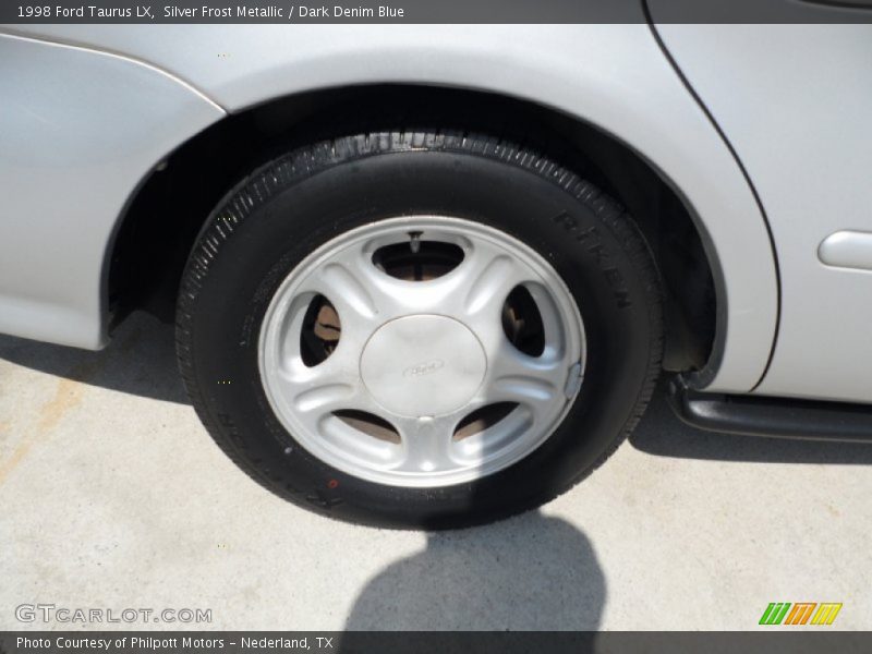 Silver Frost Metallic / Dark Denim Blue 1998 Ford Taurus LX