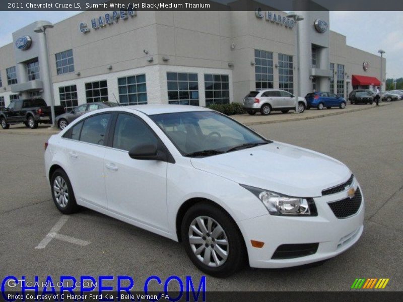 Summit White / Jet Black/Medium Titanium 2011 Chevrolet Cruze LS