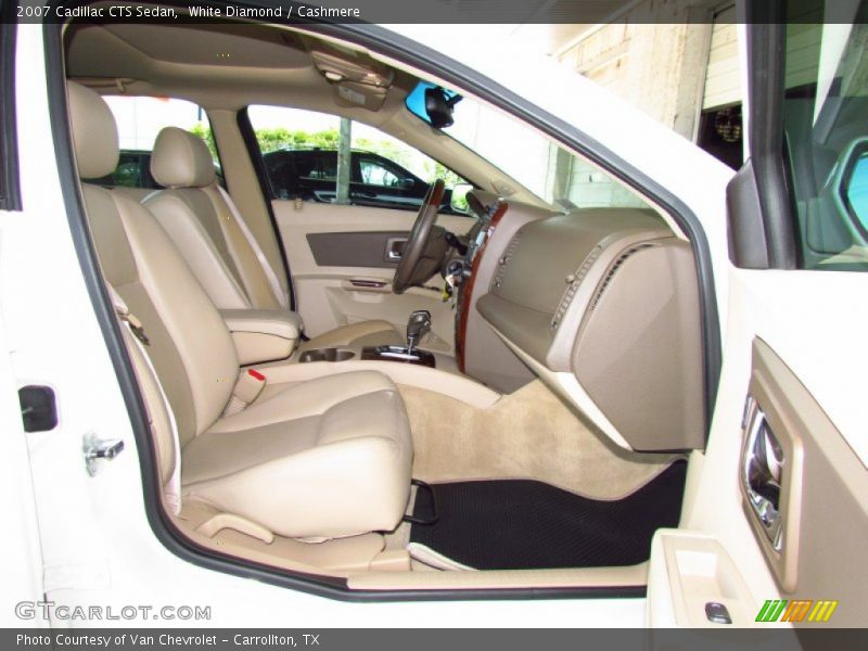 White Diamond / Cashmere 2007 Cadillac CTS Sedan