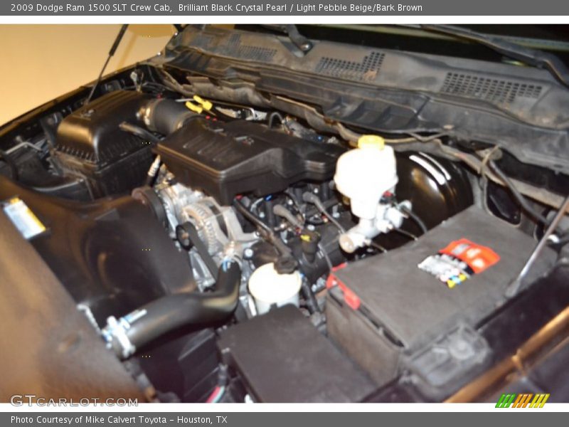 Brilliant Black Crystal Pearl / Light Pebble Beige/Bark Brown 2009 Dodge Ram 1500 SLT Crew Cab