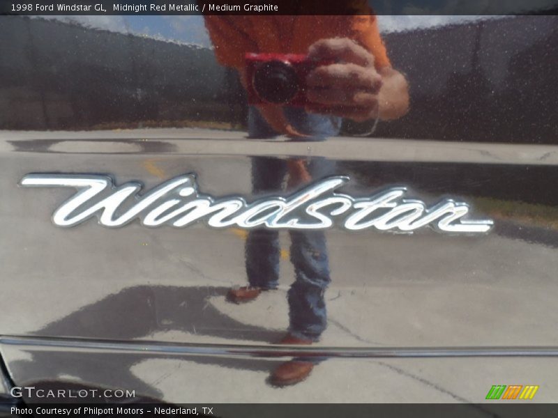 Midnight Red Metallic / Medium Graphite 1998 Ford Windstar GL