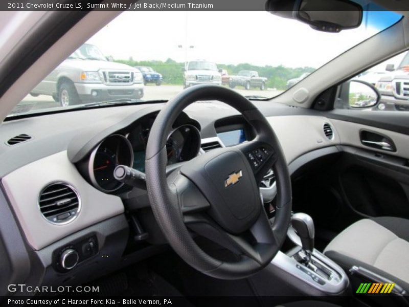 Summit White / Jet Black/Medium Titanium 2011 Chevrolet Cruze LS