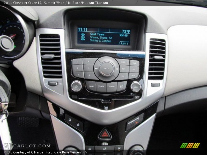 Summit White / Jet Black/Medium Titanium 2011 Chevrolet Cruze LS