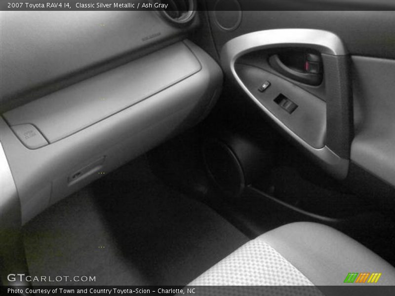 Classic Silver Metallic / Ash Gray 2007 Toyota RAV4 I4