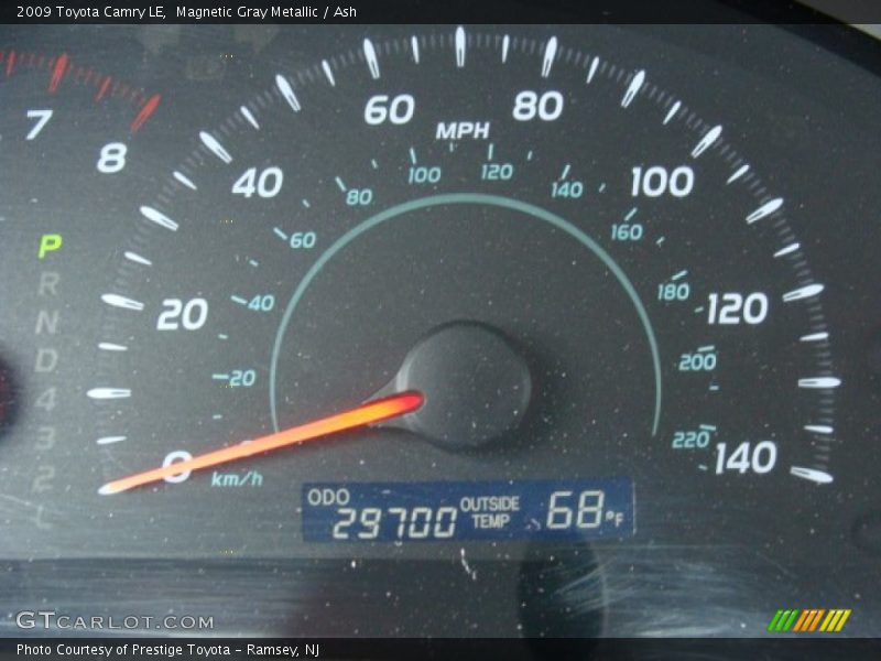Magnetic Gray Metallic / Ash 2009 Toyota Camry LE
