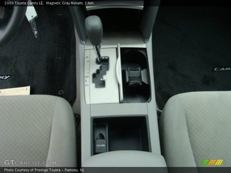 Magnetic Gray Metallic / Ash 2009 Toyota Camry LE