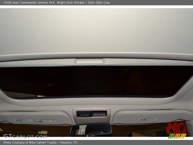 Bright Silver Metallic / Dark Slate Gray 2008 Jeep Commander Limited 4x4