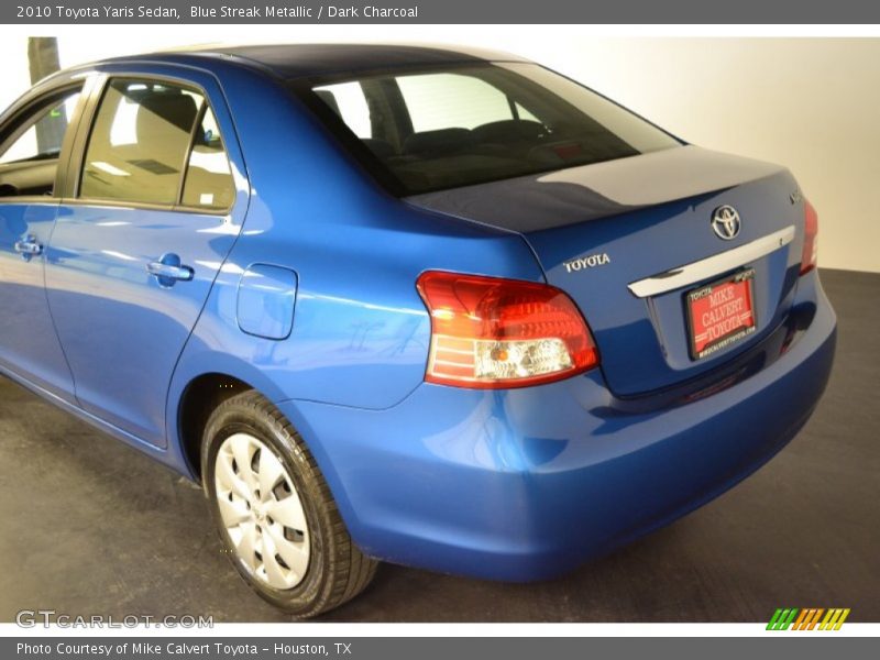 Blue Streak Metallic / Dark Charcoal 2010 Toyota Yaris Sedan