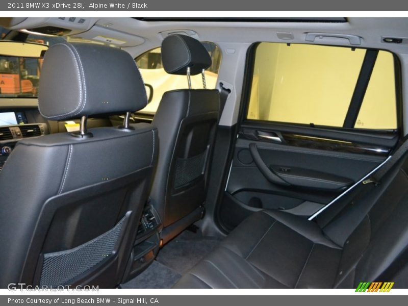 Alpine White / Black 2011 BMW X3 xDrive 28i