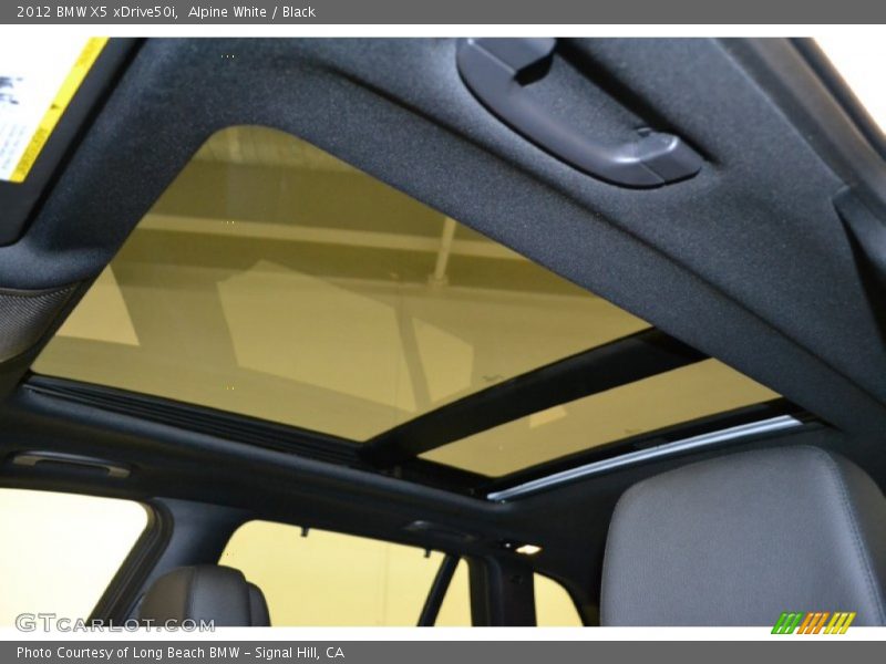 Sunroof of 2012 X5 xDrive50i