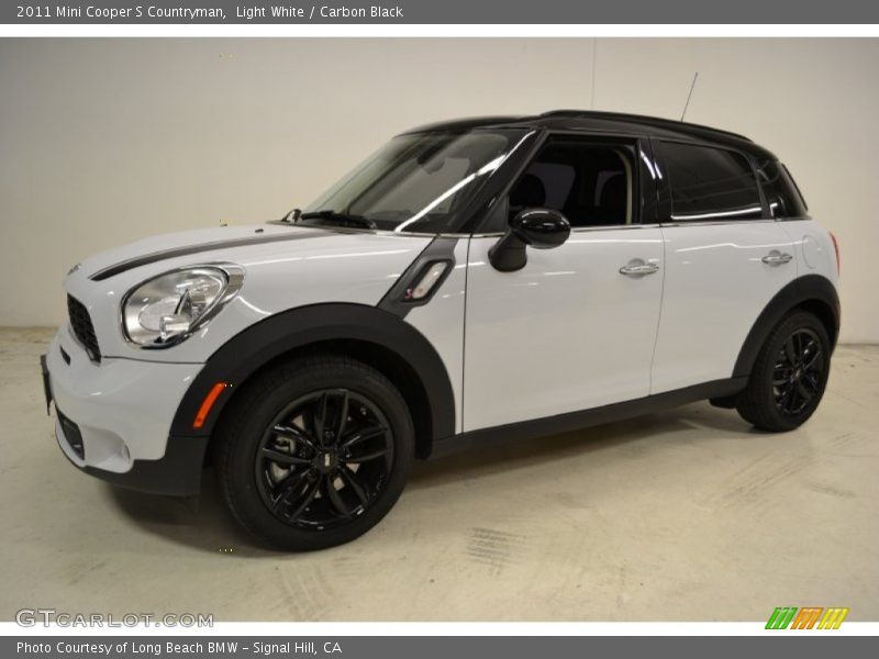 Light White / Carbon Black 2011 Mini Cooper S Countryman