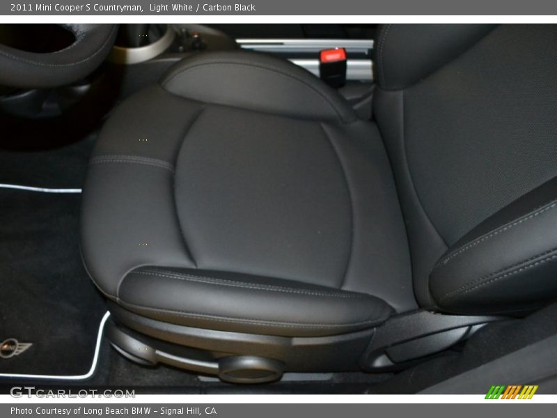 Light White / Carbon Black 2011 Mini Cooper S Countryman