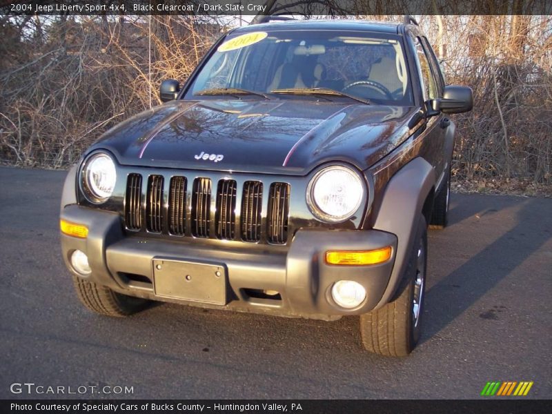 Black Clearcoat / Dark Slate Gray 2004 Jeep Liberty Sport 4x4