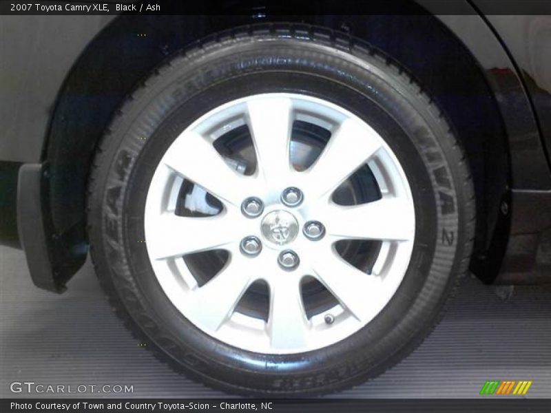 Black / Ash 2007 Toyota Camry XLE