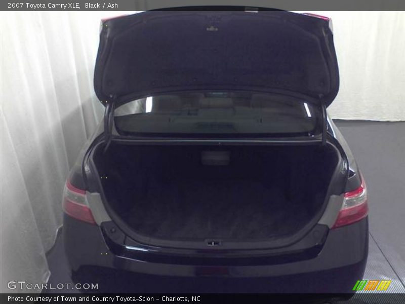 Black / Ash 2007 Toyota Camry XLE