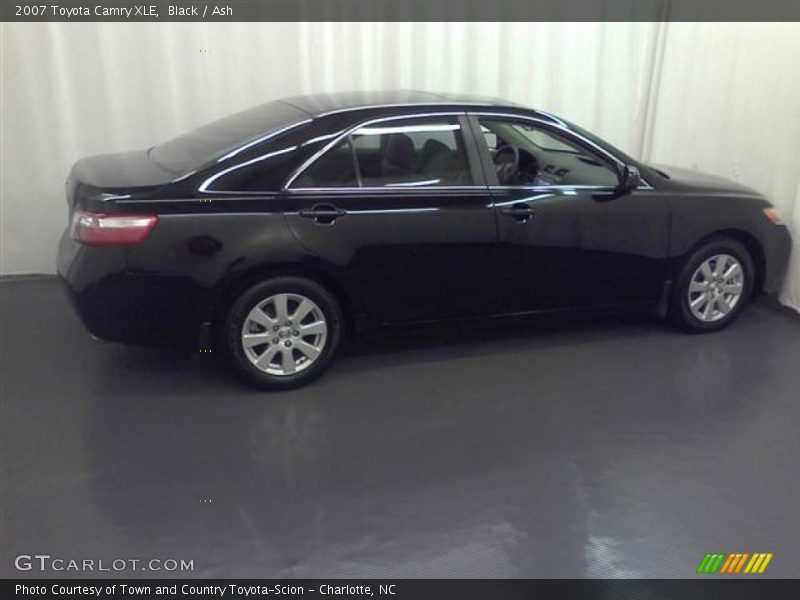 Black / Ash 2007 Toyota Camry XLE