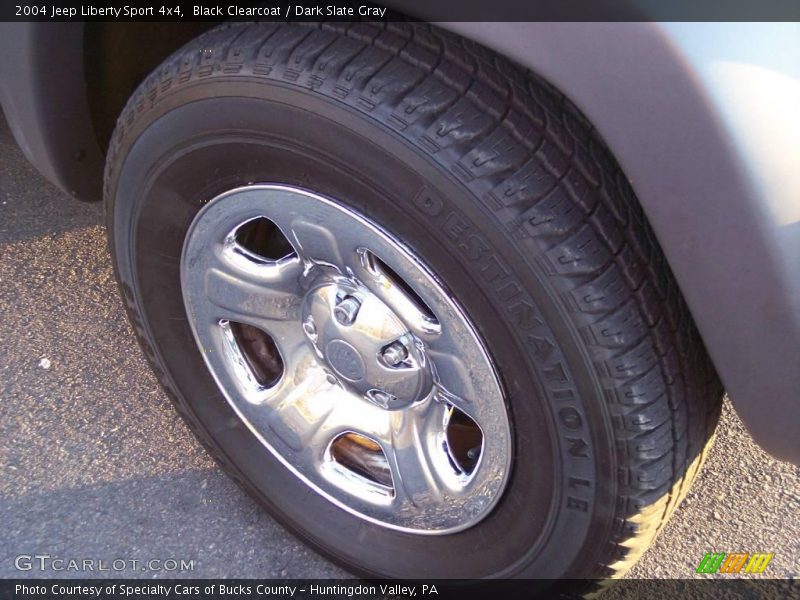 Black Clearcoat / Dark Slate Gray 2004 Jeep Liberty Sport 4x4