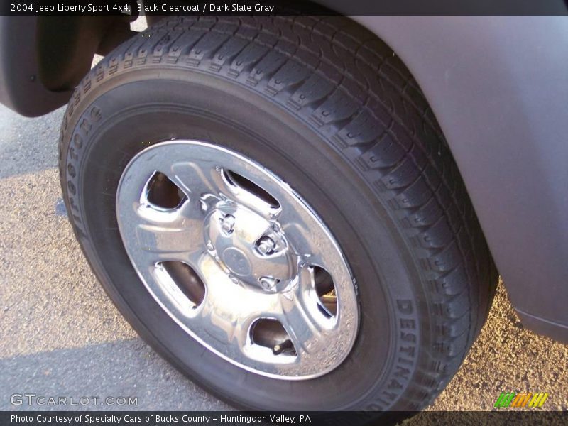 Black Clearcoat / Dark Slate Gray 2004 Jeep Liberty Sport 4x4